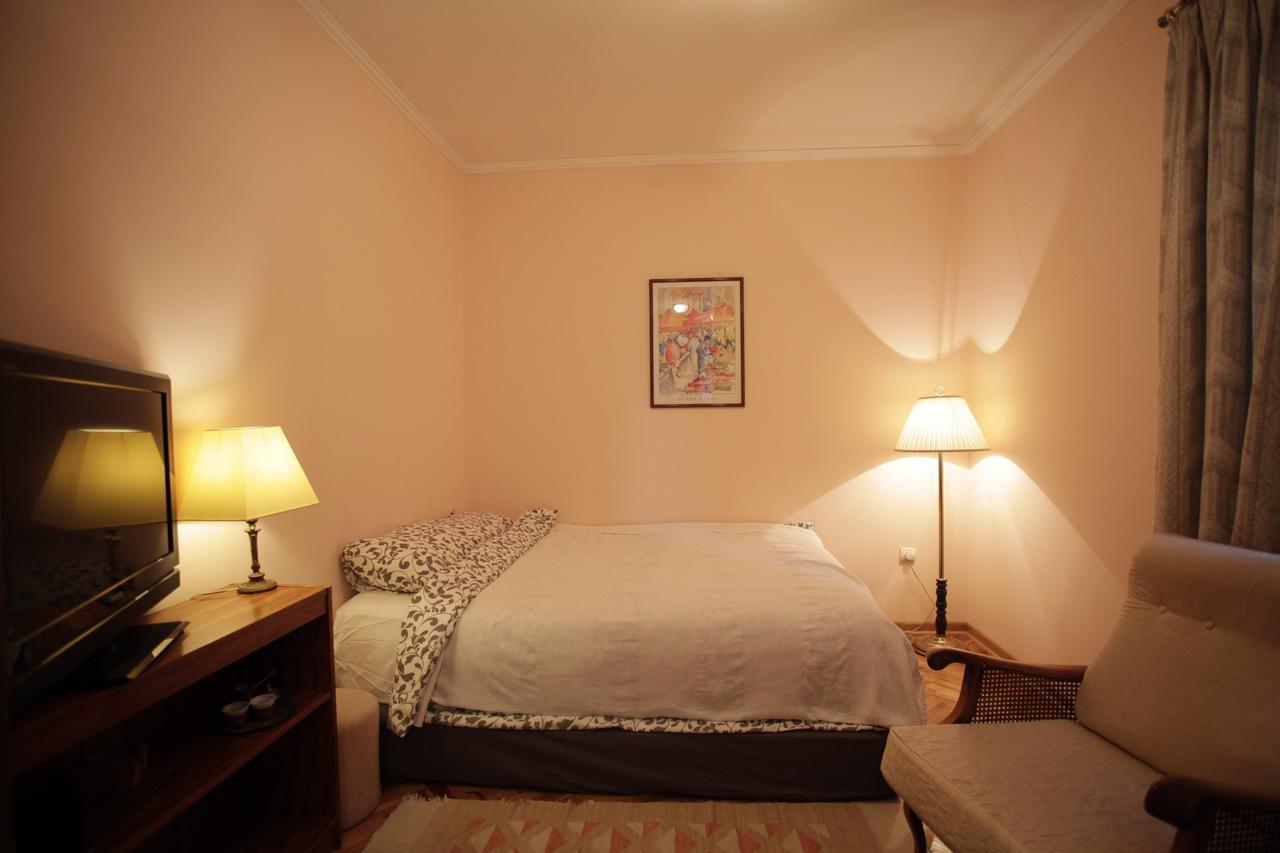 Studio Hram Belgrade Luaran gambar